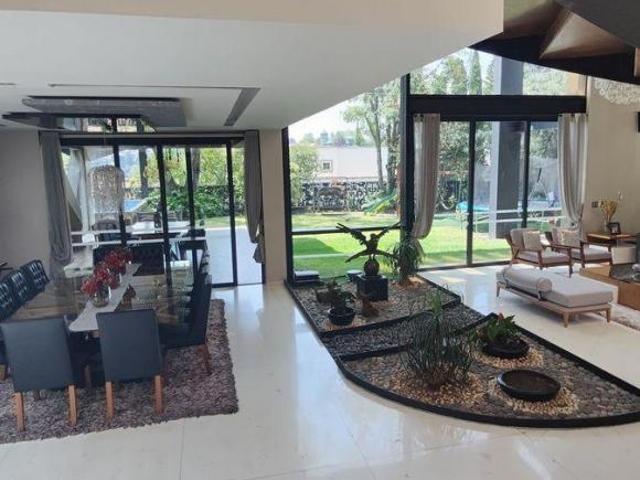 ESPECTACULAR CASA EN CERRADA A LA VENTA EN BOSQUES DE LAS LOMAS V