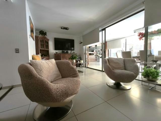 Espectacular casa en condominio laderas 1644 | dormitorios por 16490.00 en Peñalolén