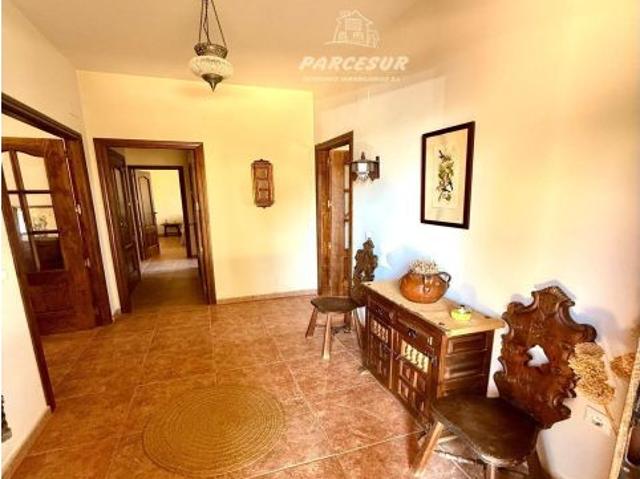 ESPECTACULAR CASA EN CUEVAS BAJAS! NO HIPOTECABLE