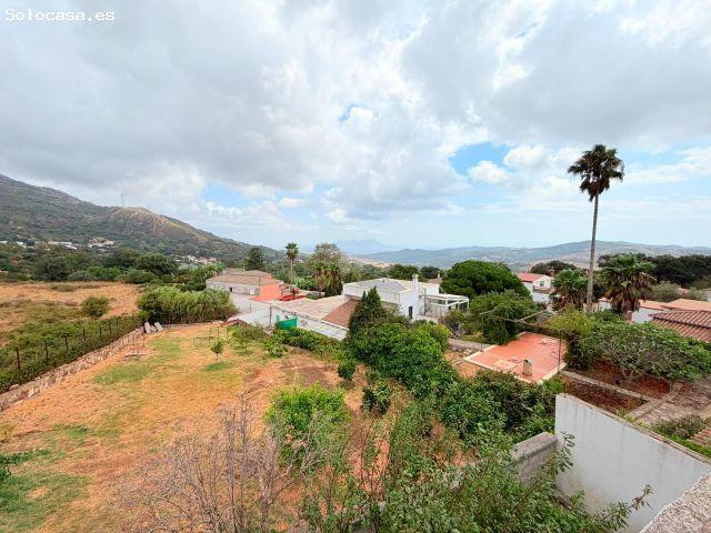 ¡ESPECTACULAR CASA EN PELAYO!