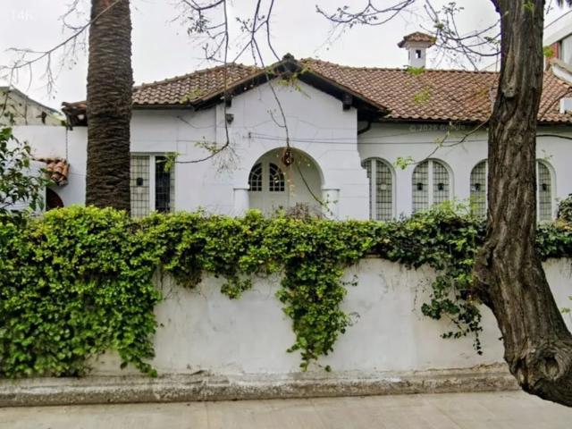 Espectacular casa en ñuñoa