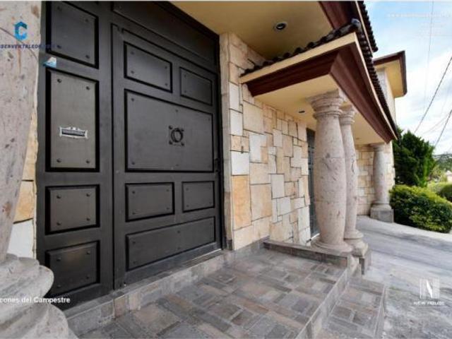 ESPECTACULAR CASA ESTILO HACIENDA RÚSTICA MEXICANA EN VENTA