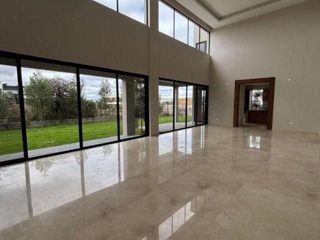 Espectacular casa nueva en El campanario