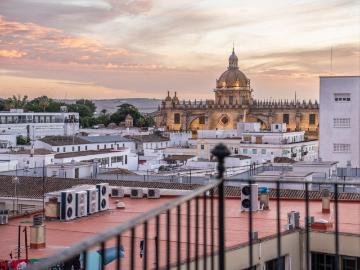 ^Espectacular Casa Palacio Histórica En El Corazón De JERE. 0m² Jerez de la Frontera