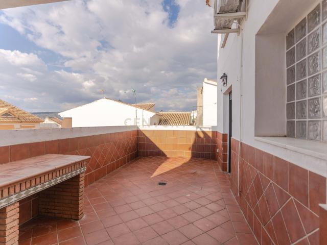 Espectacular Casa Reformada a 10 minutos de Granada