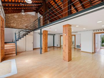 Espectacular chalet con parcela privada