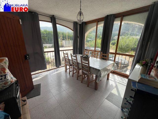 ESPECTACULAR CHALET CON PISCINA Y BARABACOA EN PLA DE CORRALS, SIMAT