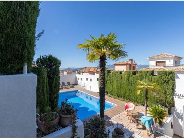 ?✨ Espectacular chalet con piscina y vistas impresionantes
