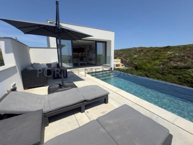 Espectacular chalet de diseño contemporáneo con vistas panor. 125m² Mahón