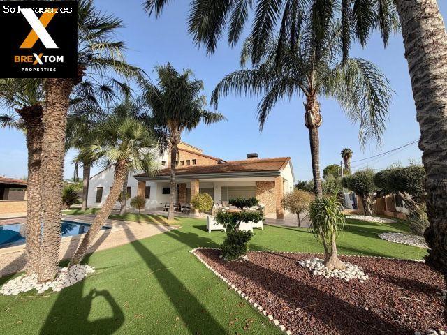 ESPECTACULAR CHALET DE 500 M2 CON PARCELA DE 2.030 M2 – MURCIA