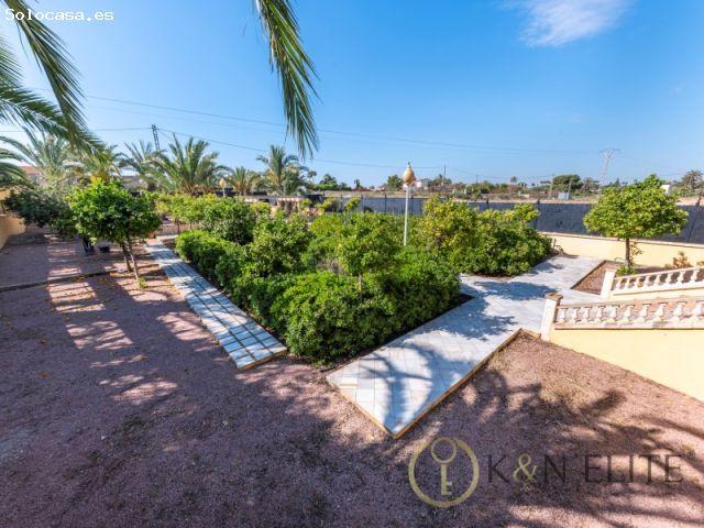 Espectacular Chalet en Partida Valverde, Elche