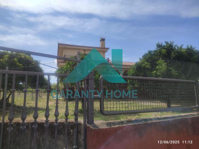 ? ¡ESPECTACULAR CHALET EN VENTA EN VILLA DEL CAMPO! ✨