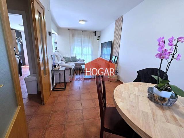 ESPECTACULAR ADOSADO CON PISCINA EN MEDIANA DE VOLTOYA 05194