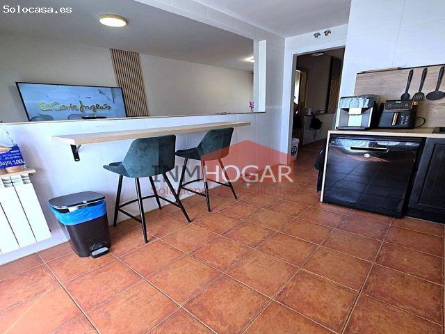 ESPECTACULAR ADOSADO CON PISCINA EN MEDIANA DE VOLTOYA 05194