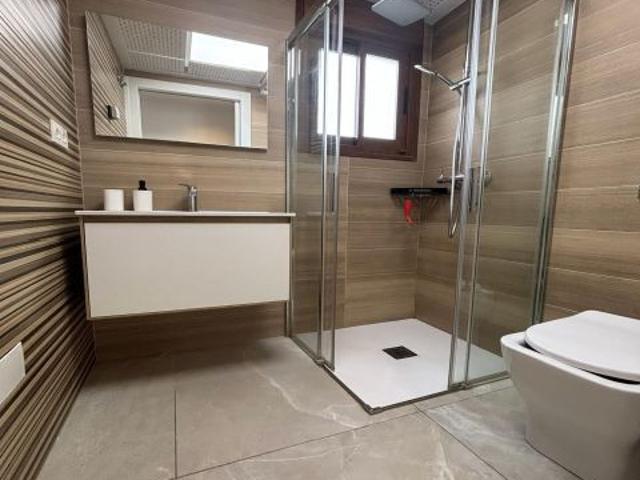 Espectacular apartamento a 100m de la playa con piscina y garaje – Calle Noruega playa Los Locos Edi