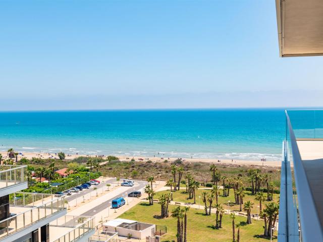 Espectacular apartamento de 3 habitaciones con dos baños, se. 102m² Oropesa