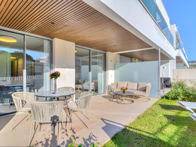 Espectacular apartamento en planta baja de dos dormitorios e. 107m² Marbella