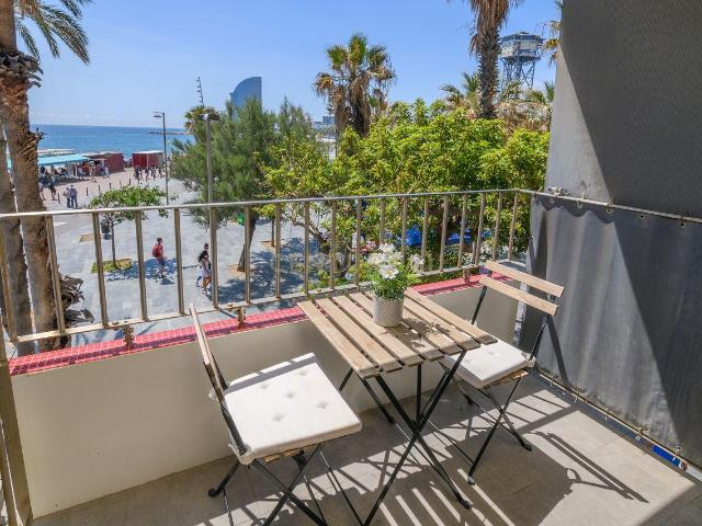 Espectacular apartamento en primera línea de playa en Barcelona