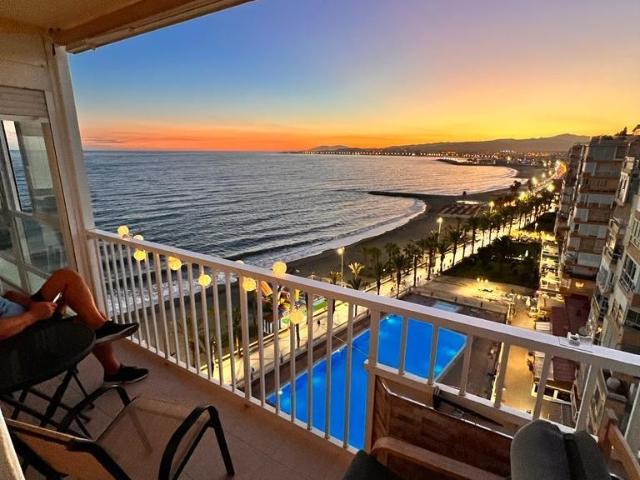 Espectacular apartamento frontal al mar Algarrobo Costa