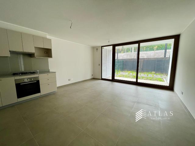 ESPECTACULAR ARRIENDO 2D CON PATIO PRIVADO A MINUTOS DE MALL TOBALABA