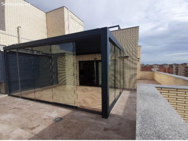 ESPECTACULAR ÁTICO CON GARAJE, TRASTERO Y TERRAZA EN UN EDIFICIO SEMI NUEVO