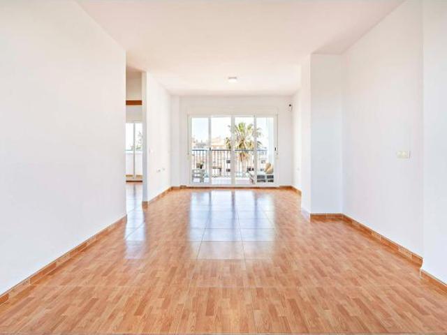 ESPECTACULAR ÁTICO DE 3 HABITACIONES EN 2ª LÍNEA DE PLAYA EN BALERMA