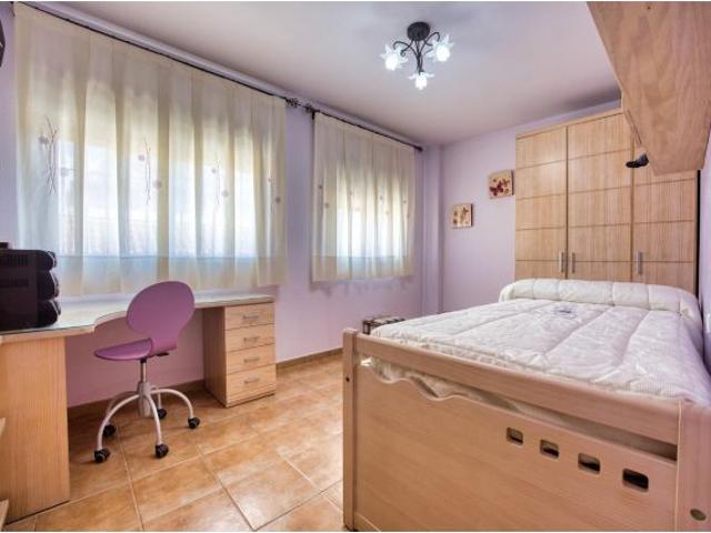 ☀️ Espectacular Ático Dúplex en Zeneta: El hogar definitivo para tu familia con terraza privada y do