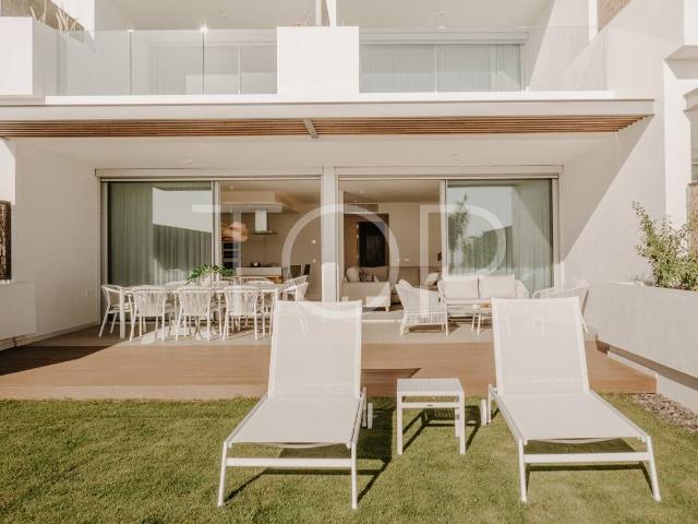 Espectacular dúplex de lujo con vistas al mar en Abama Golf. 83m² Playa San Juan