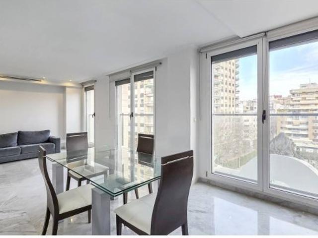 ESPECTACULAR DUPLEX EN EL CENTRO