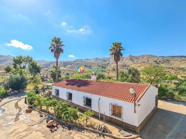 Espectacular finca de regadío en Lubrín, zona de la Alcarria. 282m² Lubrín