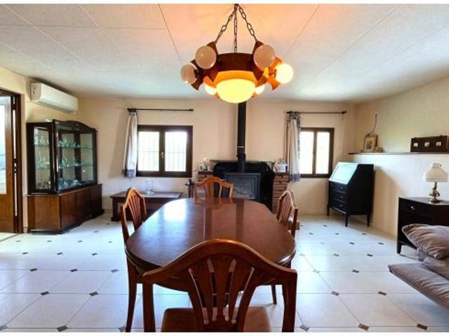 ESPECTACULAR FINCA EN RIUDOMS CON VIVIENDA EN UNA SOLA PLANTA