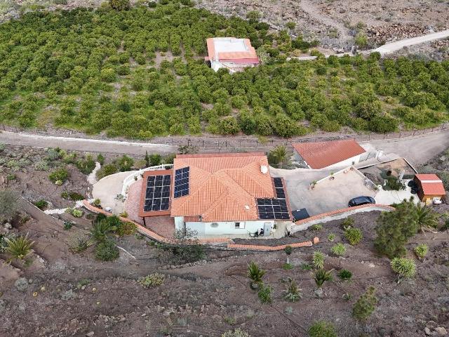 Espectacular finca rústica en un entorno monumental en venta en Mogán