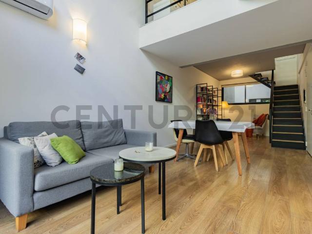 Espectacular Loft de 2 Ambientes en Dúplex con Patio Verde y Escritorio – Palermo Hollywood