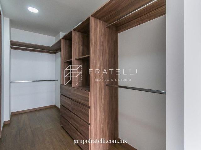 Espectacular PenthouseEN RENTA con Terraza Privada de 70m²