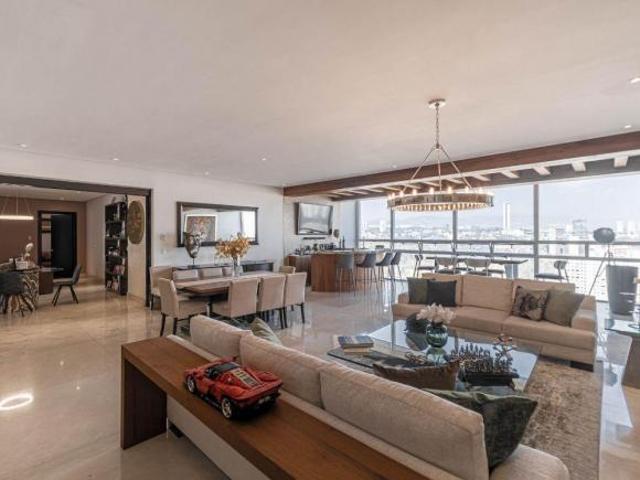 Espectacular PH en Venta en Bernardo Quintana Veramonte