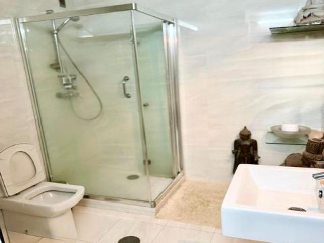Espectacular piso de 187 m2 con garaje y trastero en la zona más exclusiva de A Coruña, junto a la P