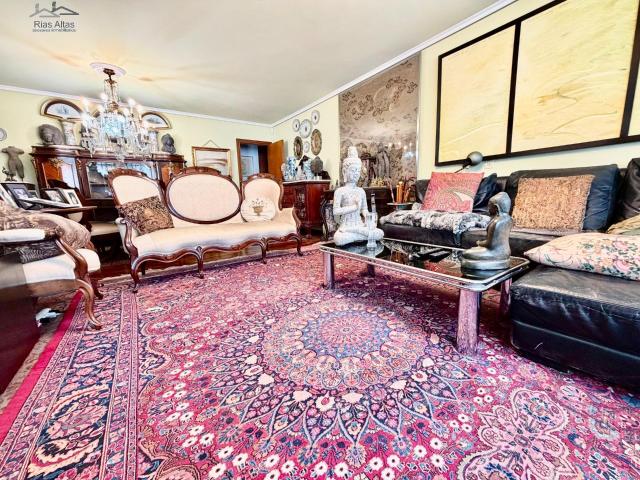 Espectacular piso de 187 m2 con garaje y trastero en la zona más exclusiva de A Coruña, junto a la Plaza de Lugo
