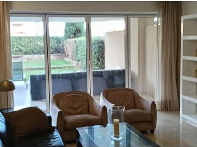ESPECTACULAR PISO DE LUJO EN LA MARINA DE SOTOGRANDE. LARGA TEMPORADA