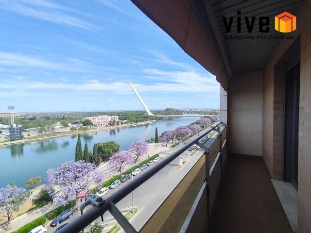 ESPECTACULAR PISO EN EDIFICIO PANORAMA