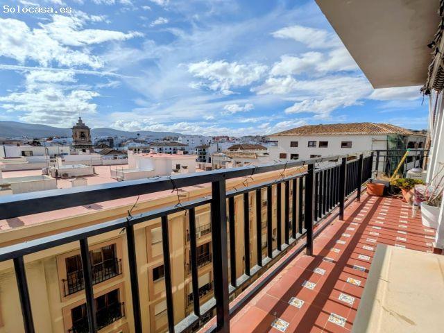 ¡ESPECTACULAR PISO EN PLENO CENTRO DE ALGECIRAS!