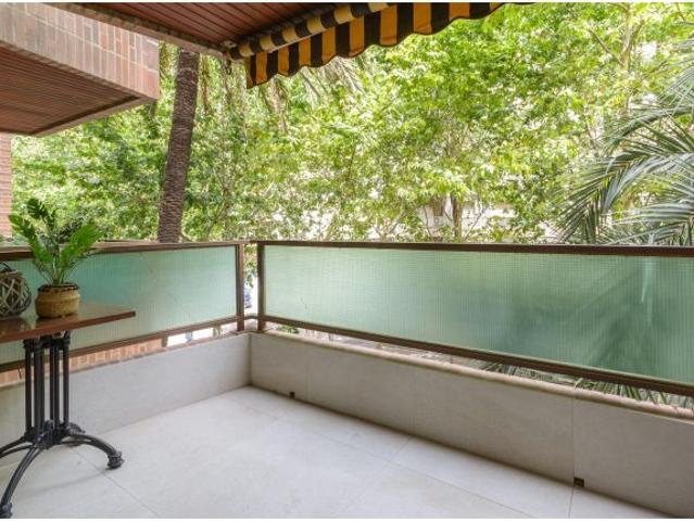 Espectacular piso reformado de 195 m2 con garaje, cocina de diseño y suite en Gandia