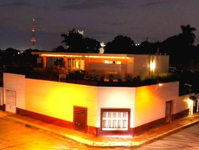 ESPECTACULAR PROPIEDAD EN VENTA ENTRE PLANCHA Y PASEO MONTEJO AVC 2766