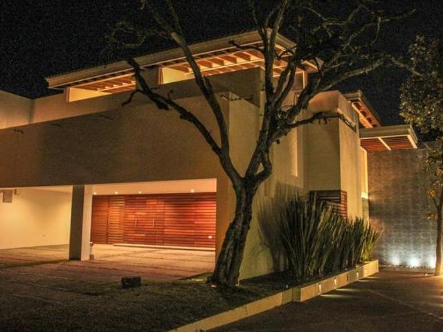 Espectacular Residencia Amueblada en Venta en el Palomar