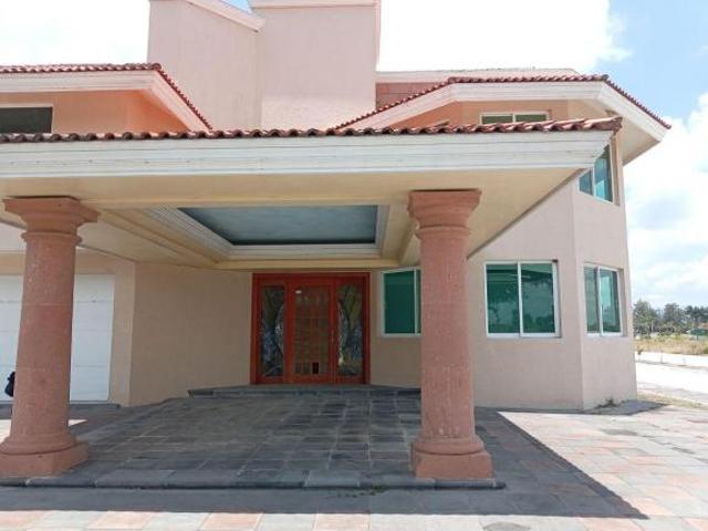 ESPECTACULAR RESIDENCIA EN VENTA CLUB DE GOLF DE XALAPA