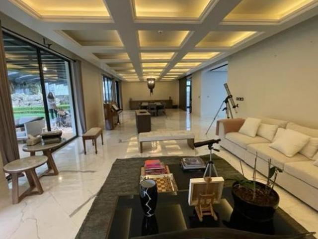 Espectacular residencia en venta en el Club de Golf los Encinos