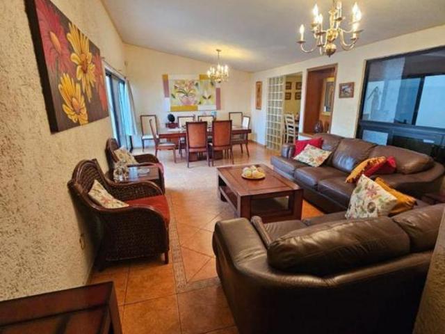 Espectacular Residencia en el fracc. Lomas 4a secc. en San Luis Potosí