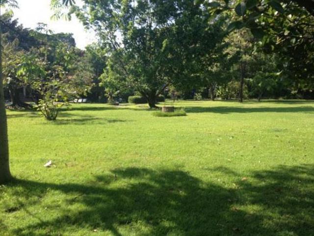Espectacular terreno residencial colindante al camino Real Sumiya, Cuernavaca