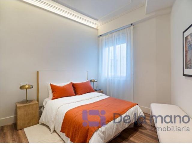 ESPECTACULAR VIVIENDA A ESTRENAR EN LA ZONA MÁS DISTINGUIDA DEL CENTRO DE MADRID