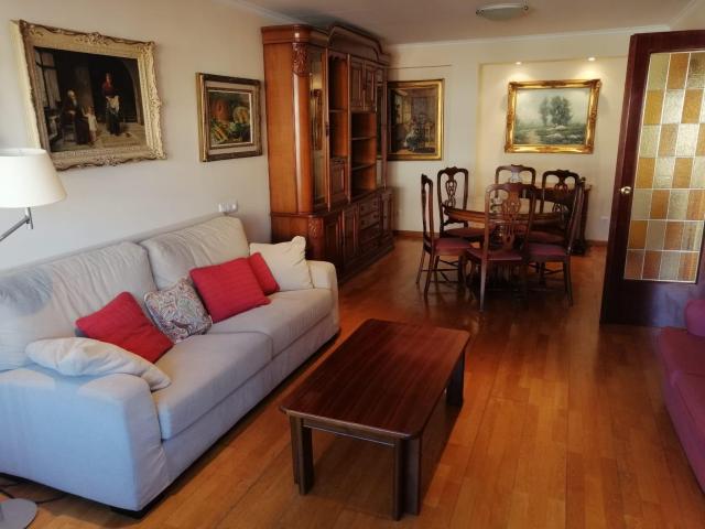 ESPECTACULAR VIVIENDA EN LLEIDA ROVIRA ROURE