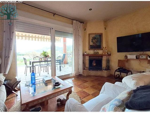 ESPECTACULAR VILLA EN LA ZONA DE MAZARRÓN